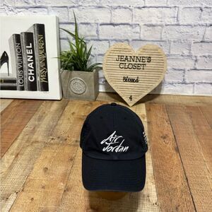 Nike Air Jordan H86 GOAT Script Strapback Hat